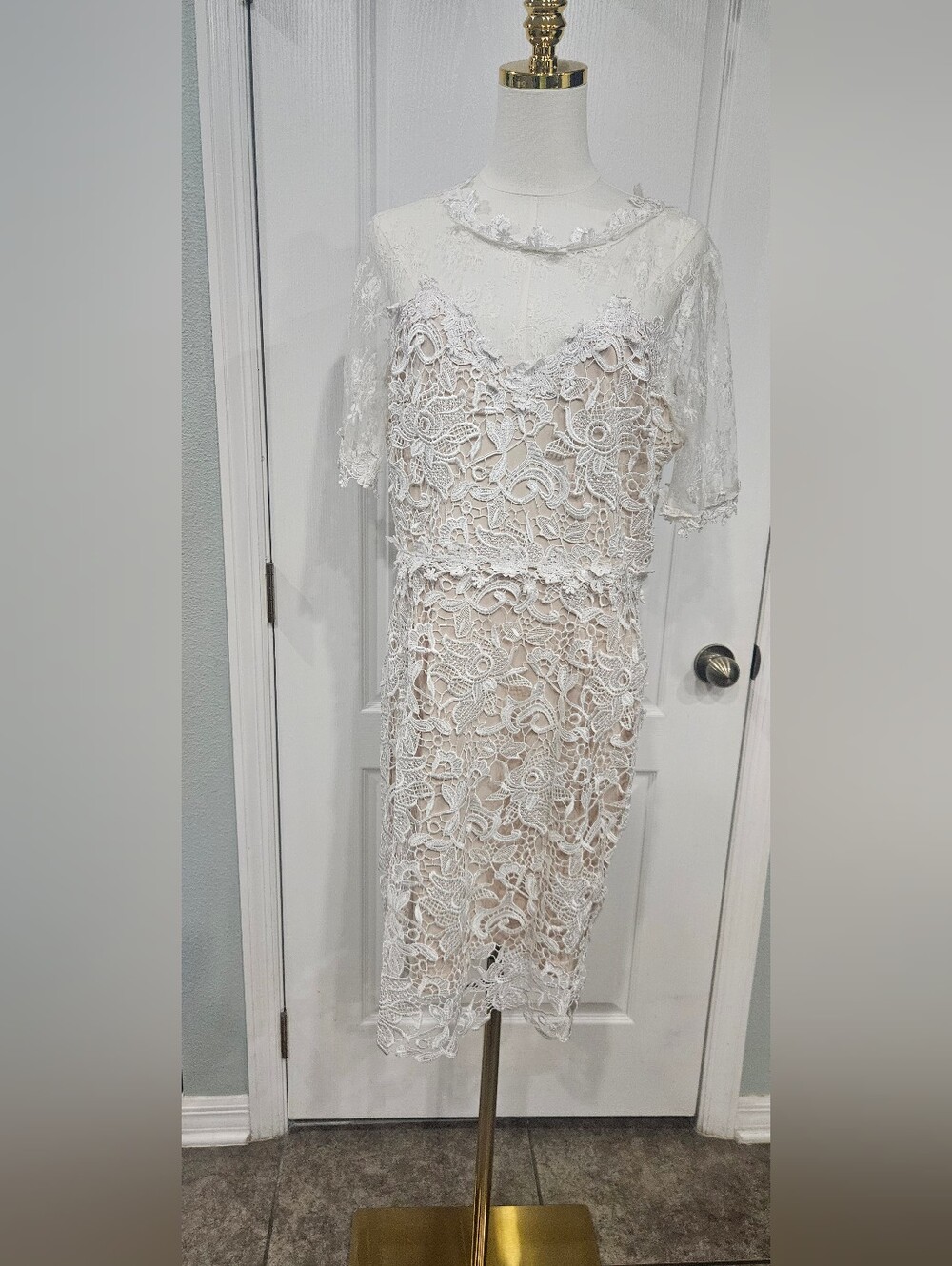 Soieblu Ivory Lace Midi Dress with Nude Lining